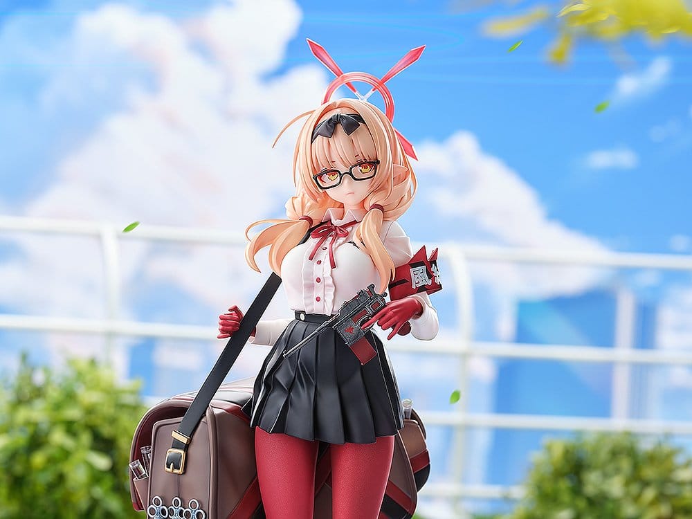 Blue Archive figurine PVC 1/7 Chinatsu 25 cm