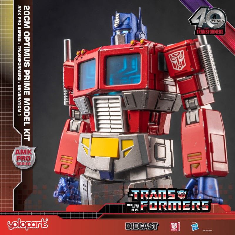 Transformers: Generation One figurine Plastic Model Kit AMK Pro Series Optimus Prime 20 cm