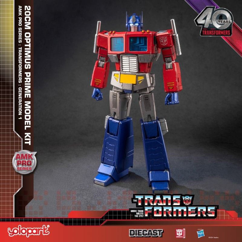 Transformers: Generation One figurine Plastic Model Kit AMK Pro Series Optimus Prime 20 cm