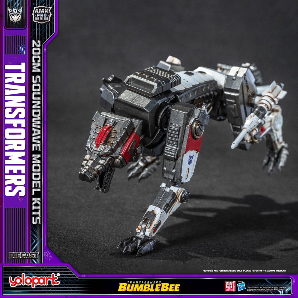 Transformers: Bumblebee figurine Plastic Model Kit AMK Pro Series Soundwave (Oversea Version) 20 cm