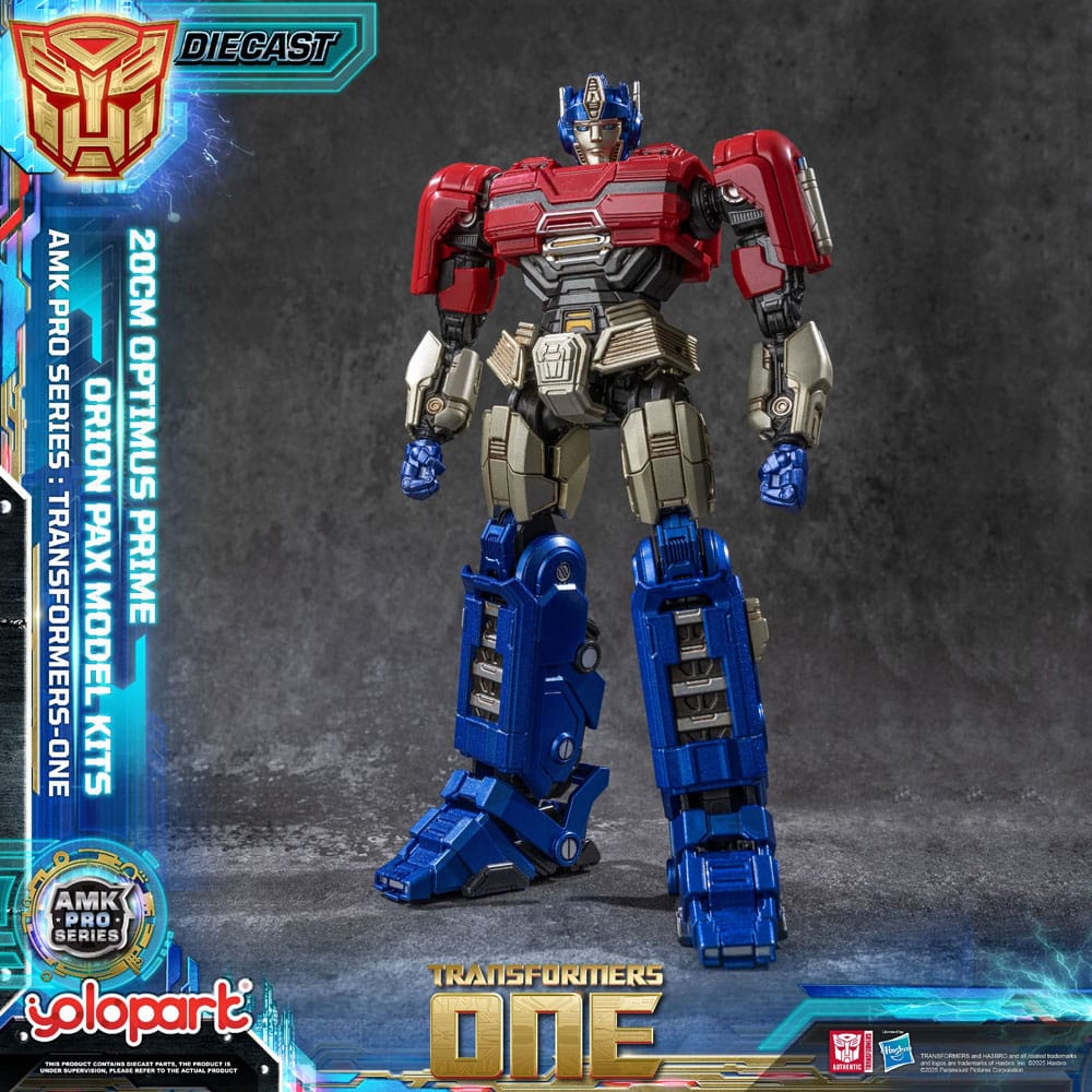 Transformers: Generation One figurine Plastic Model Kit AMK Pro Series Orion Pax/Optimus Prime Final Form 20 cm