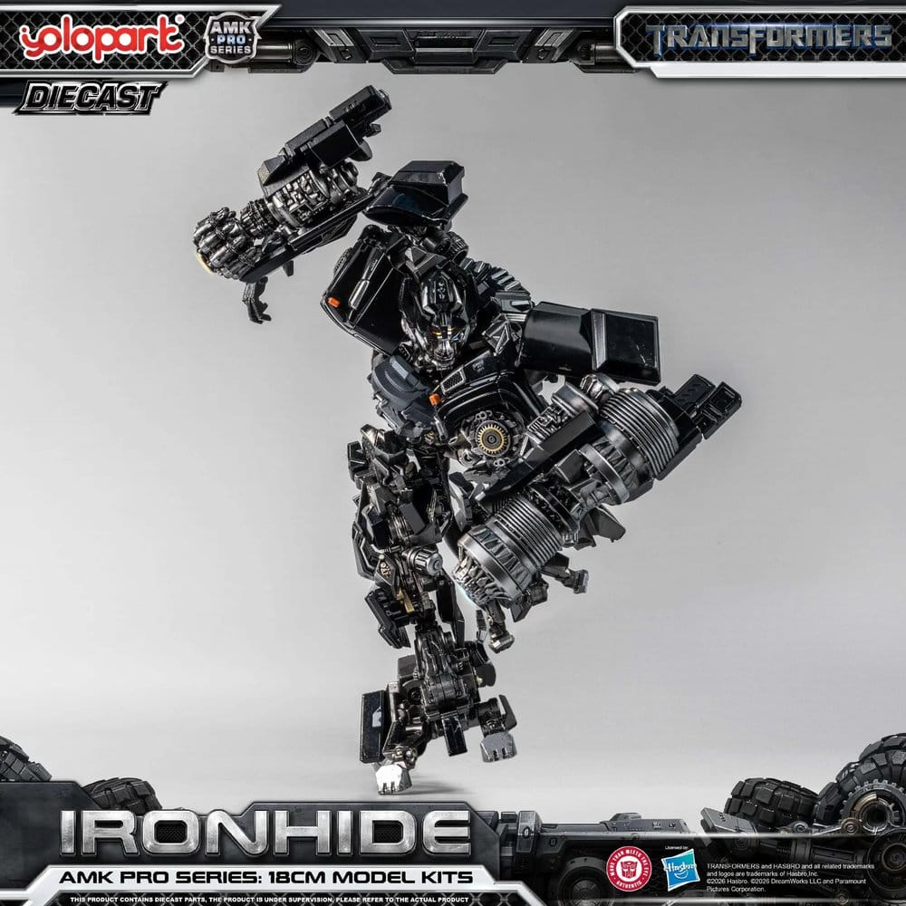 Transformers (2007) plastic model kit AMK PRO Series Ironhide 18 cm