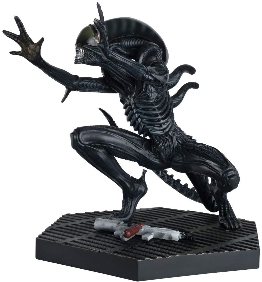 Alien & Predator - Méga statue du Xénomorphe (attaque du puits de ventilation) - flash vidéo