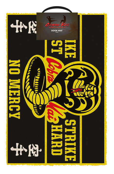 Cobra Kai - Tapis de porte "No Mercy" - flash vidéo