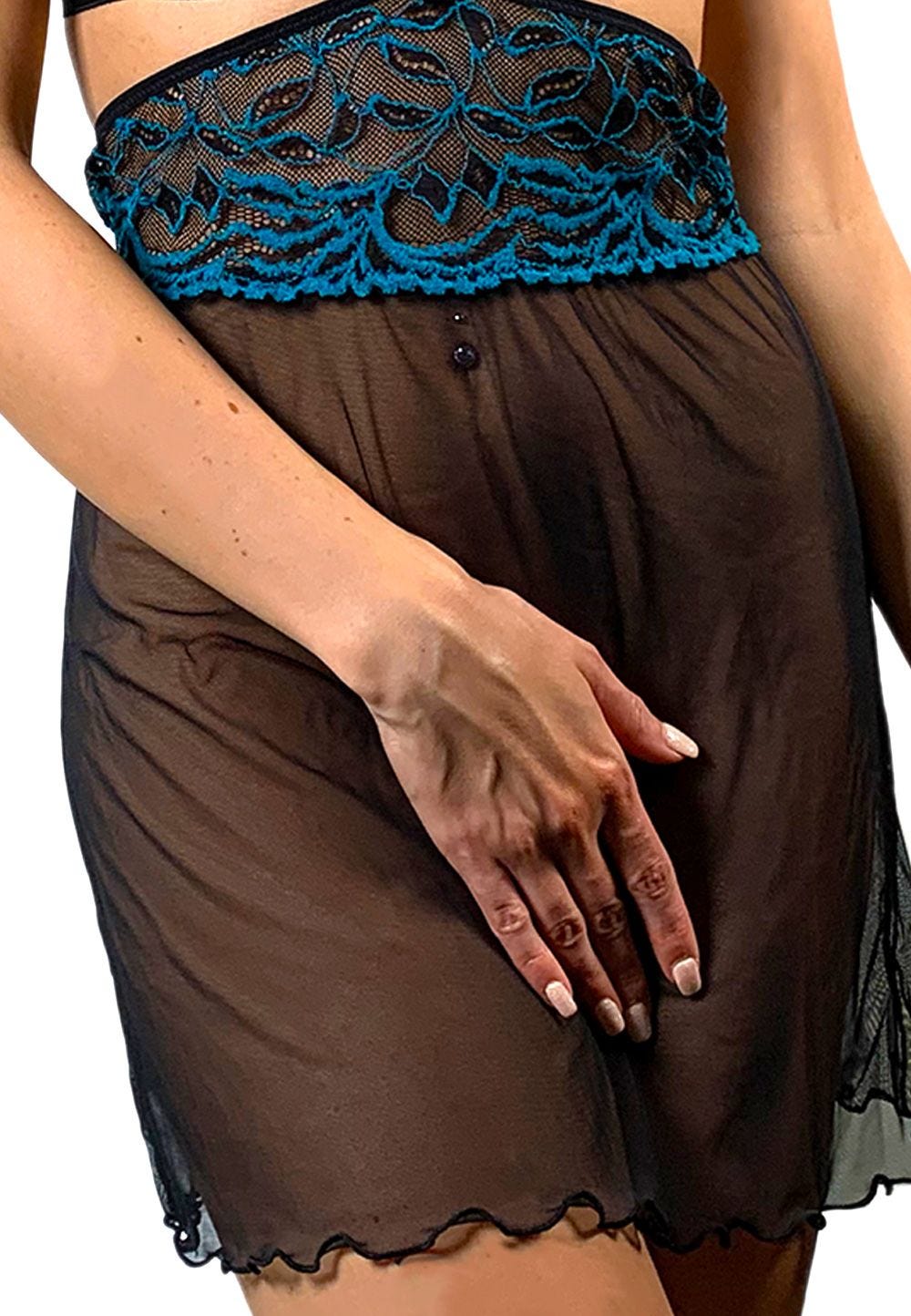 Nuisette avec découpe en tulle et dentelle - Marc Dorcel - flash vidéo