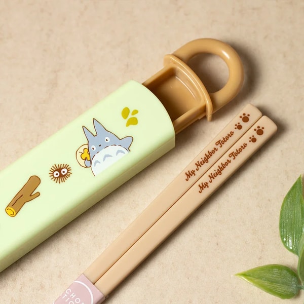 Ghibli - Mon voisin Totoro - Coffret de baguettes Totoro et Chatbus 16.5cm - flash vidéo