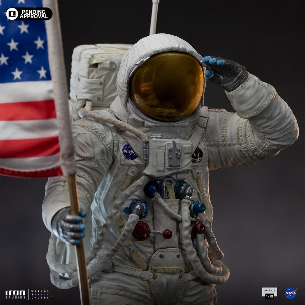 Iron Studios - Art Scale 1/10 - Apollo 11 - Astronaute Statue 23cm - flash vidéo