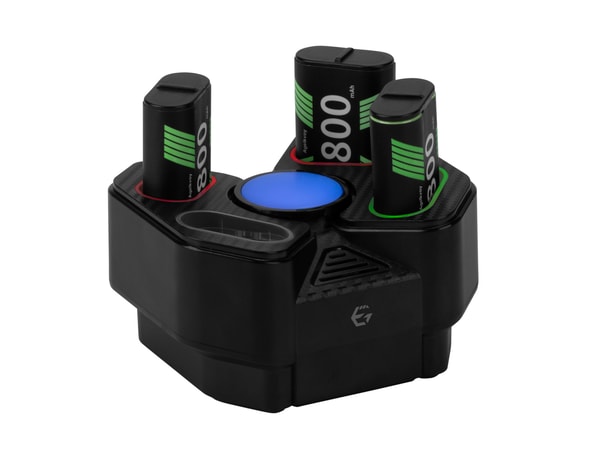 EgoGear - SCH35 - Pack de Batteries Externes et Station de Charge pour Xbox One et Xbox Series X|S - flash vidéo