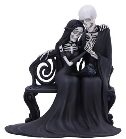 Nemesis Now - "Eternal Bond" Statue