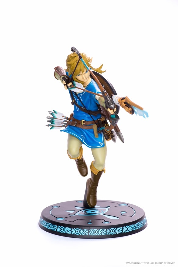 First 4 Figures - The Legend of Zelda : Breath of the Wild - Link Statue Edition Standard 25cm - flash vidéo
