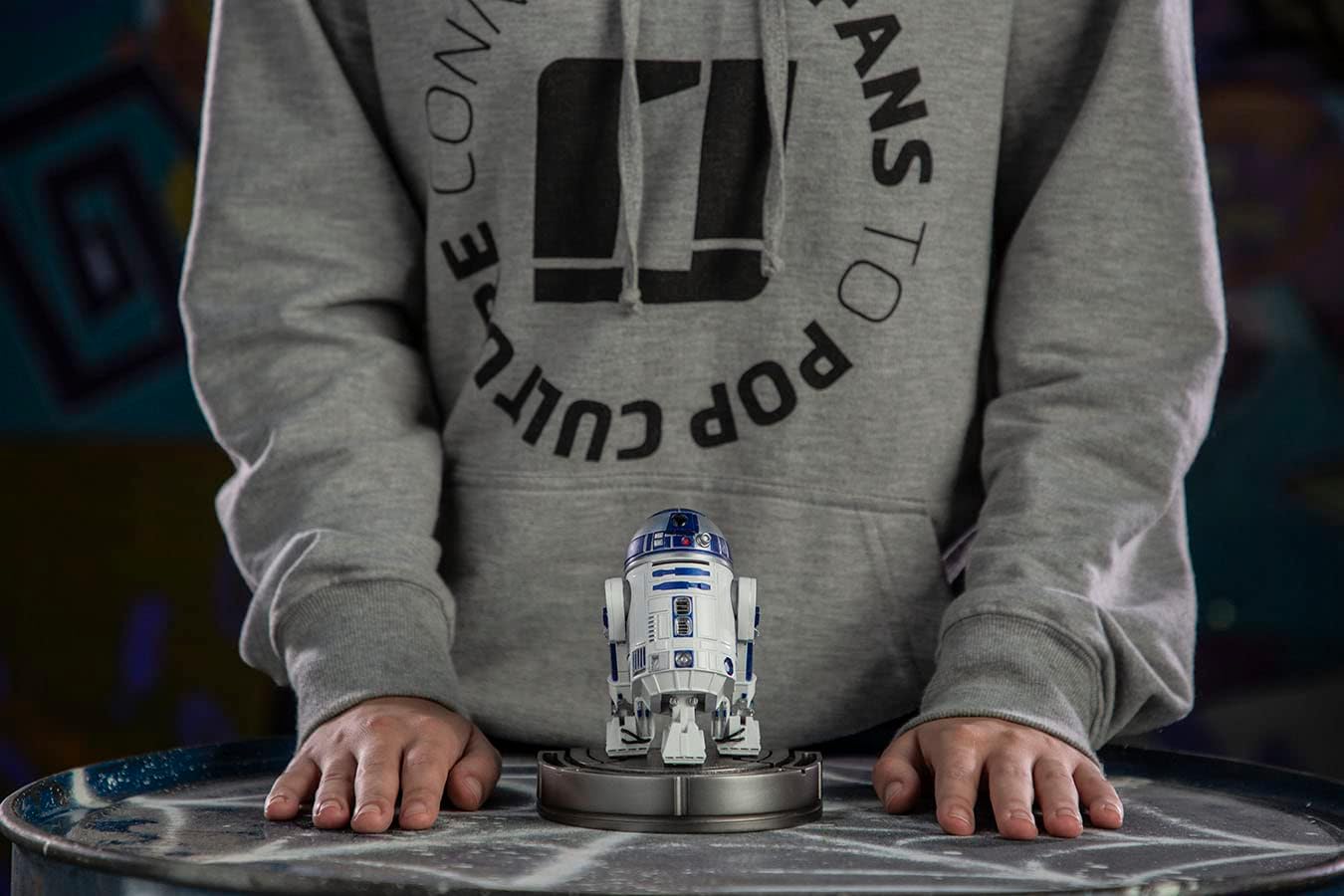 Iron Studios - Arts Scale 1/10 - The Mandalorian - R2-D2 Statue 13cm - flash vidéo