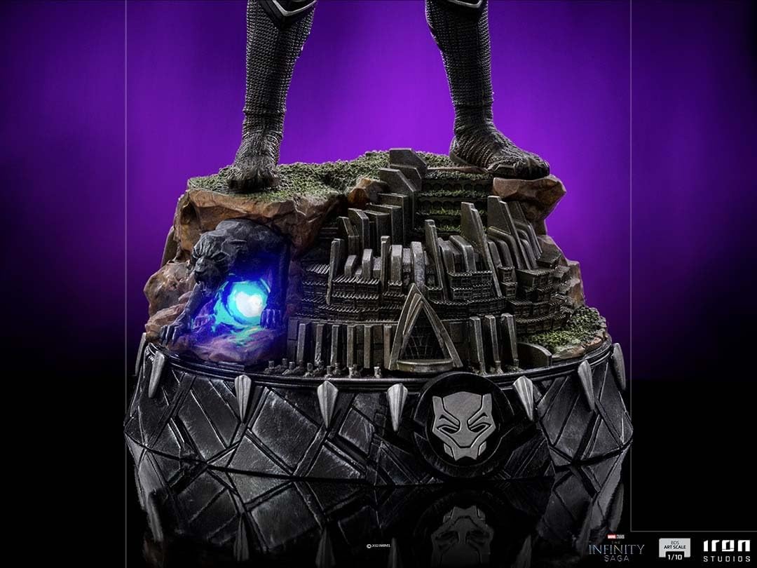 Iron Studios - Deluxe Arts Scale 1/10 - Marvel - Avengers: The Infinity Saga - Black Panther Statue 25cm - flash vidéo
