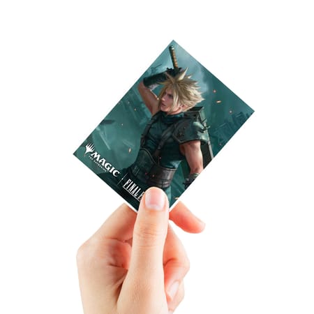 Ultra Pro - Magic: The Gathering - Universes Beyond: Final Fantasy - Sachet de 105 protèges cartes illustrés Apex Cloud Strife