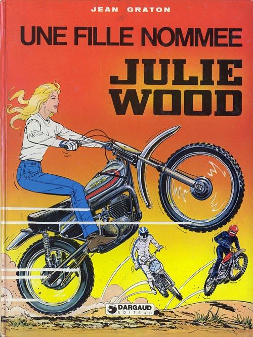 Julie Wood Tome 1 : une fille nommée Julie Wood - flash vidéo