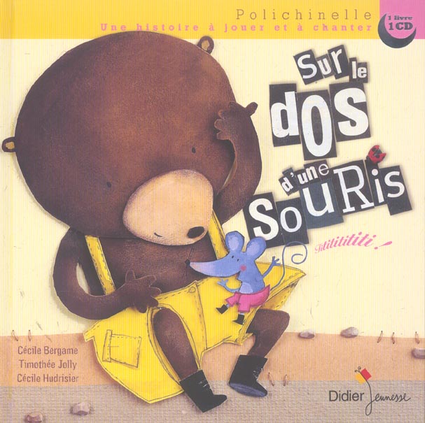Sur le dos d'une souris
