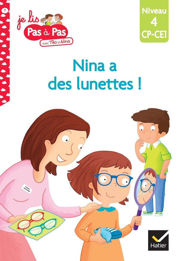 Nina a des lunettes !