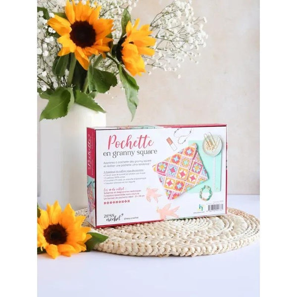 Coffret Pochette en granny square