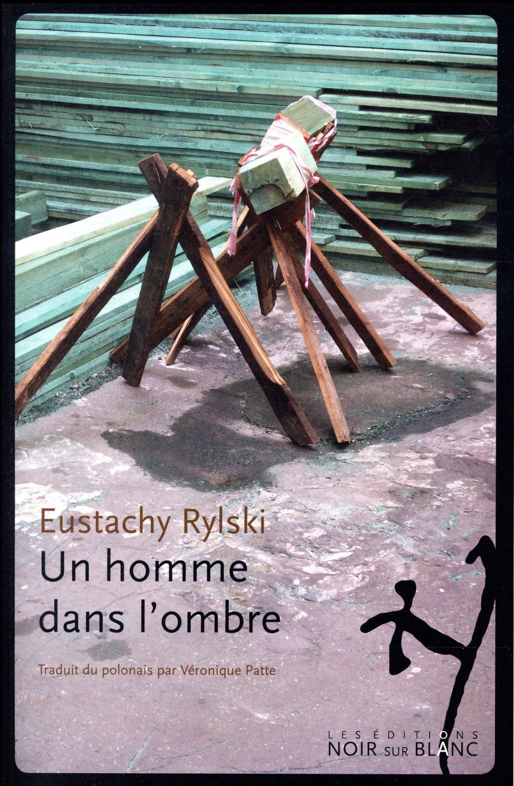 Un homme dans l'ombre