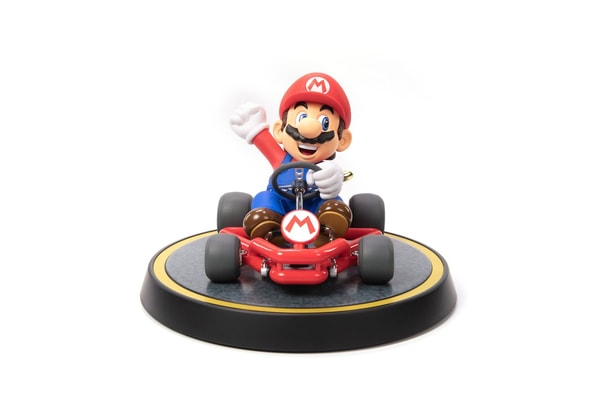 First 4 Figures - Mario Kart - Mario Statue Edition Standard 19cm - flash vidéo