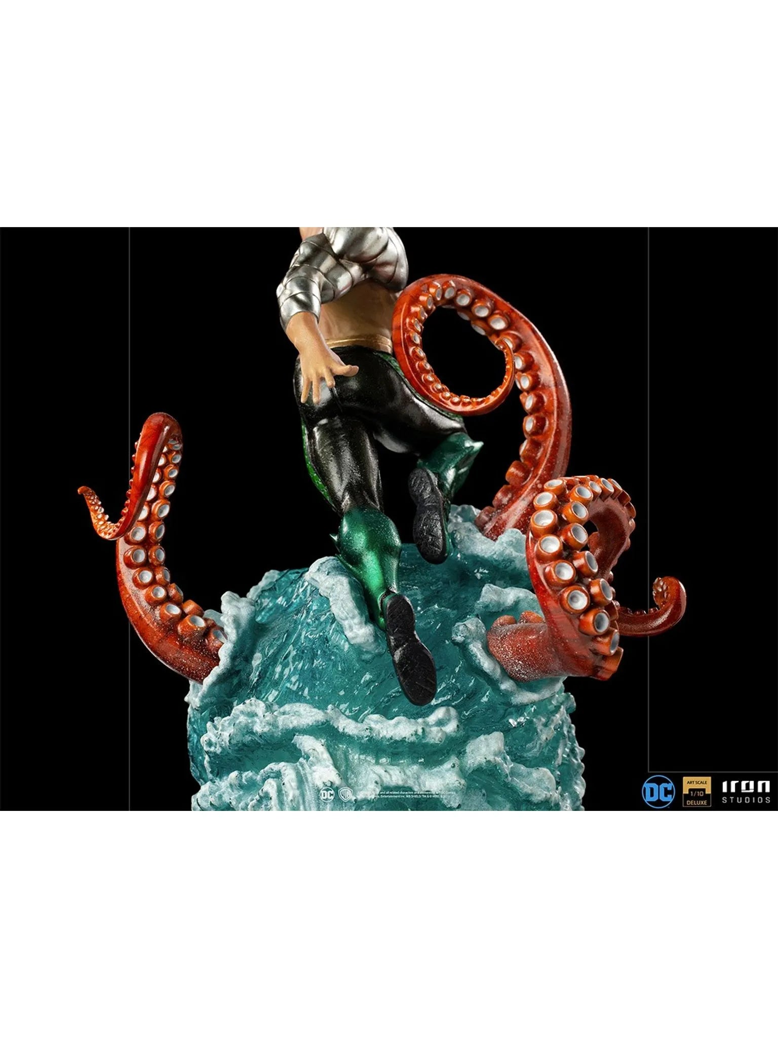 Iron Studios - Deluxe Arts Scale 1/10 - DC Comics - Aquaman Statue 26cm - flash vidéo