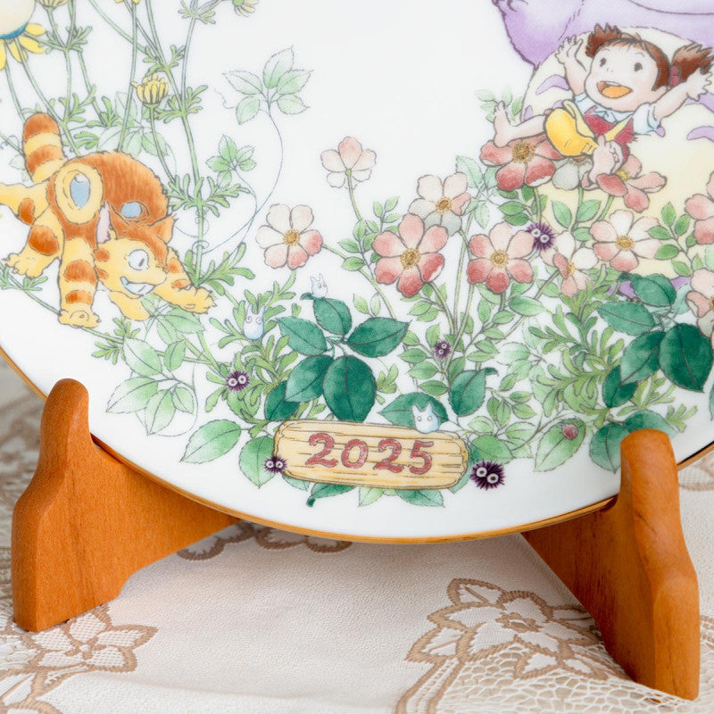 ASSIETTE 23 CM ÉDITION SPÉCIALE 2025 - MON VOISIN TOTORO