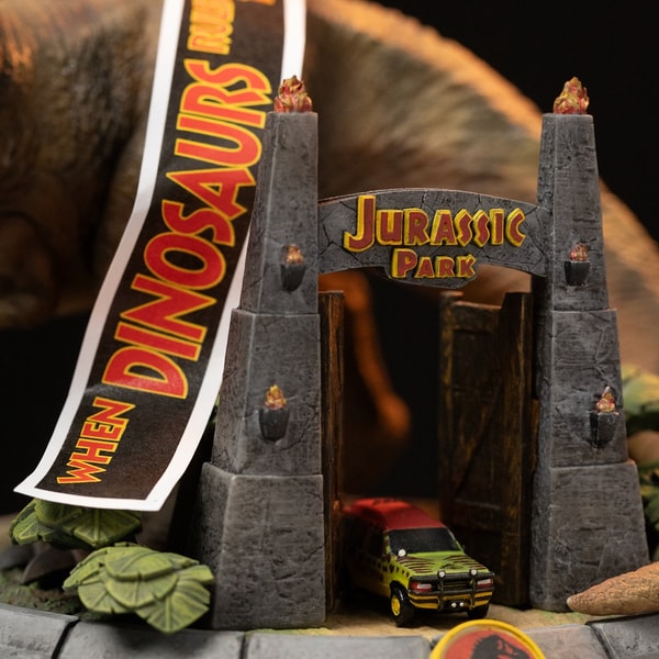 Iron Studios - MiniCo - Jurassic Park - T-Rex Deluxe Statue 15cm - flash vidéo