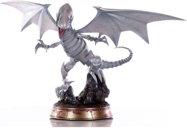 First 4 Figures - Yu-Gi-Oh! - Dragon Blanc aux Yeux Bleus Statue Edition Standard 35cm - flash vidéo