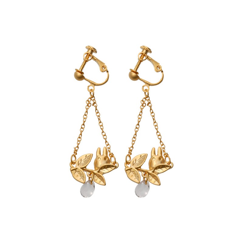 BIJOU BOUCLE D’OREILLES CLIP TOTORO BLANC CACHÉ DANS UNE FEUILLE - MO