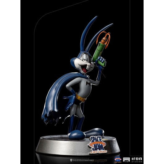 Iron Studios - Arts Scale 1/10 - Space Jam: A New Legacy - Bugs Bunny (Batman Version) Statue 19cm - flash vidéo