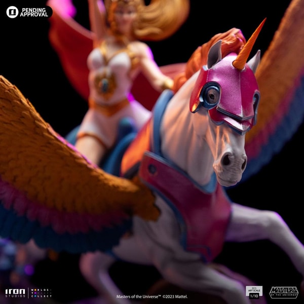 Iron Studios - BDS Art Scale 1/10 - Les Maîtres de l'Univers - She-Ra et Fougor Statue 42cm - flash vidéo