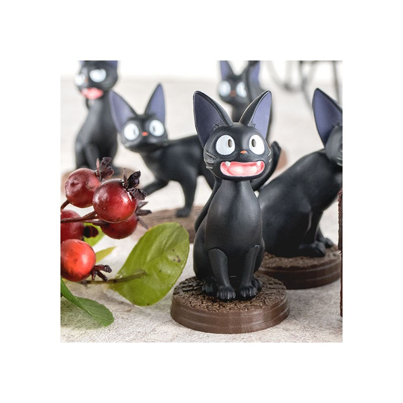 POSE COLLECTION ASSORT. DE 6 FIGURINES JIJI – KIKI LA PETITE SORCIÈRE