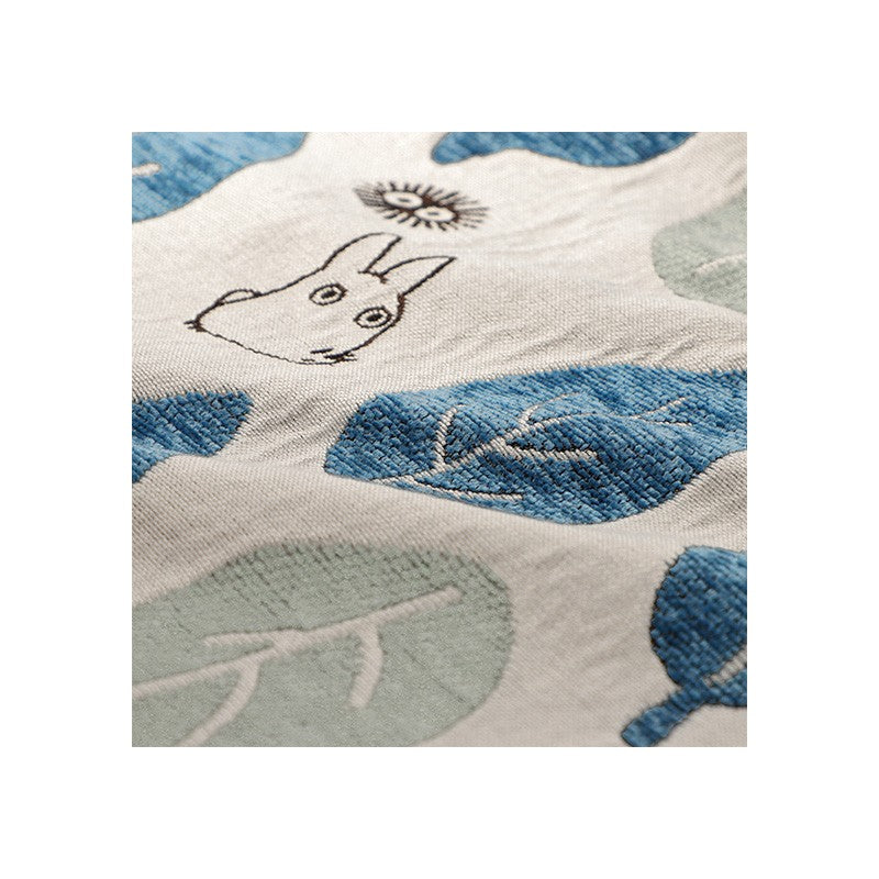 COUSSIN TOTORO FEUILLES BLEUES ET VERTES 45X45 CM - MON VOISIN TOTORO