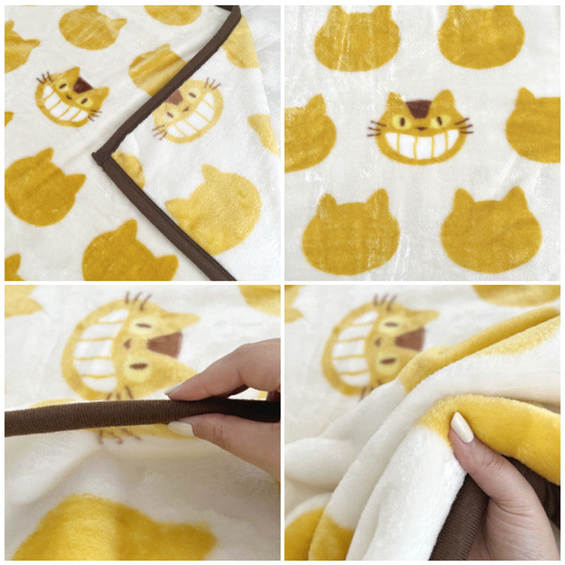 COUVERTURE SILHOUETTE CHATBUS 100X140 CM - MON VOISIN TOTORO