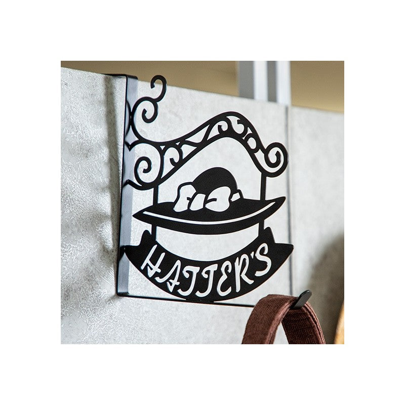 ENSEIGNE CHAPELIER HATTER - LE CHÂTEAU AMBULANT