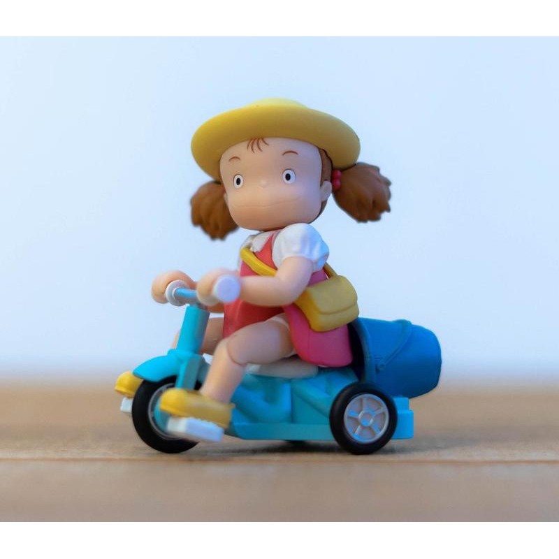 FIGURINE À FRICTION TRICYCLE DE MEI - MON VOISIN TOTORO