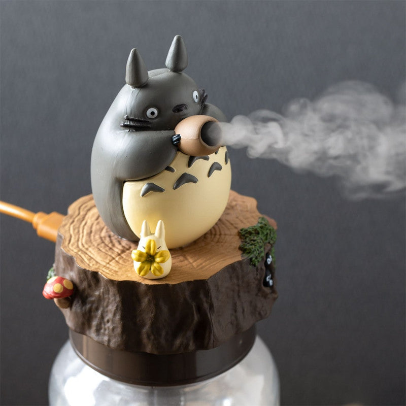 HUMIDIFICATEUR TOTORO GRIS JOUE DE L'OCARINA - MON VOISIN TOTORO