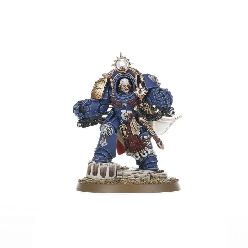 Marneus Calgar en Armure d'Antilochus