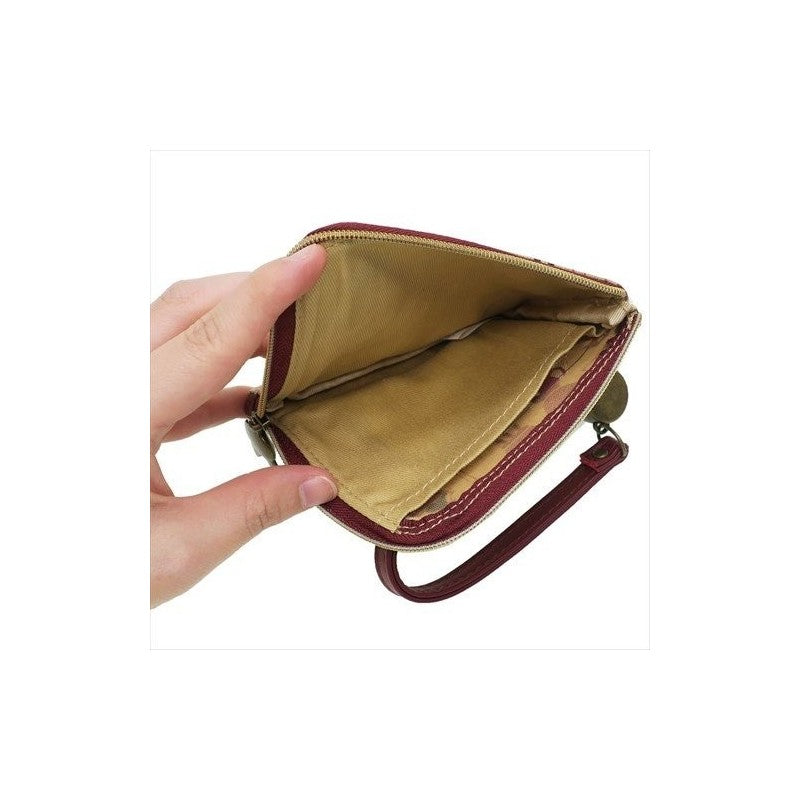 KIKI LA PETITE SORCIERE CHOCOLATE POCHETTE AVEC ATTACHE BOBINE