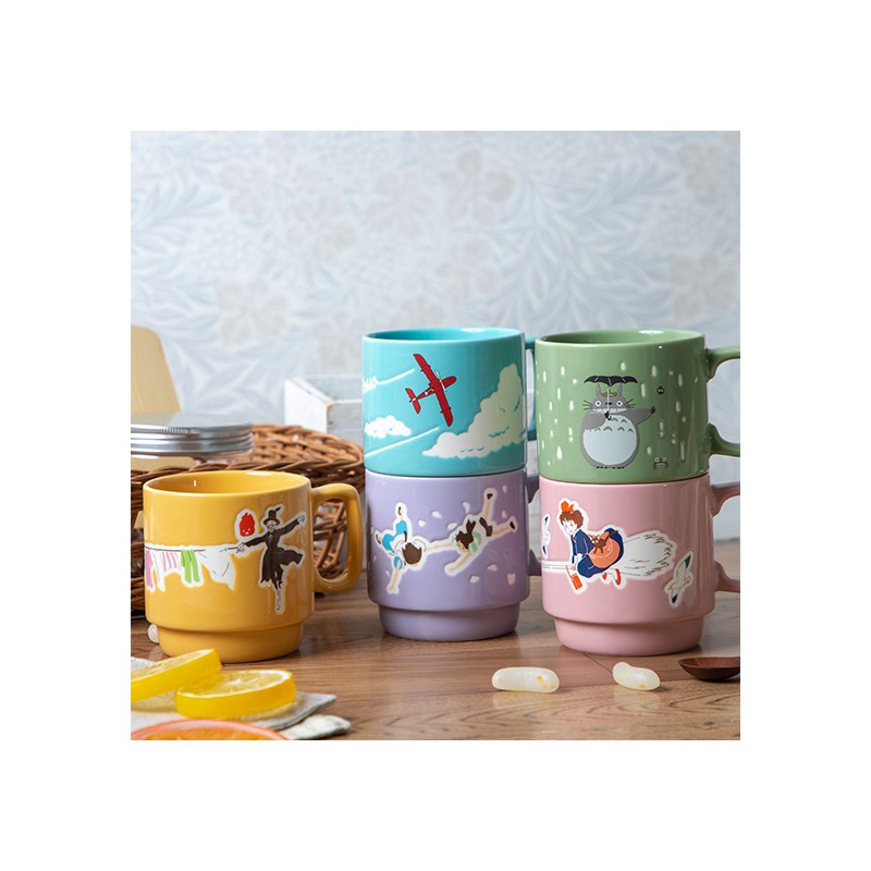 Ghibli - Mon Voisin Totoro - Mug en relief coloré "Totoro tenant un parapluie"