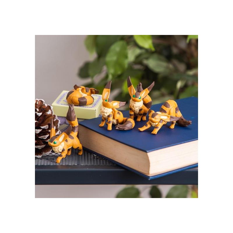 POSE CO ASSO DE 6 FIGURINES RENARD ECUREUIL - LE CHÂTEAU DANS LE CIEL