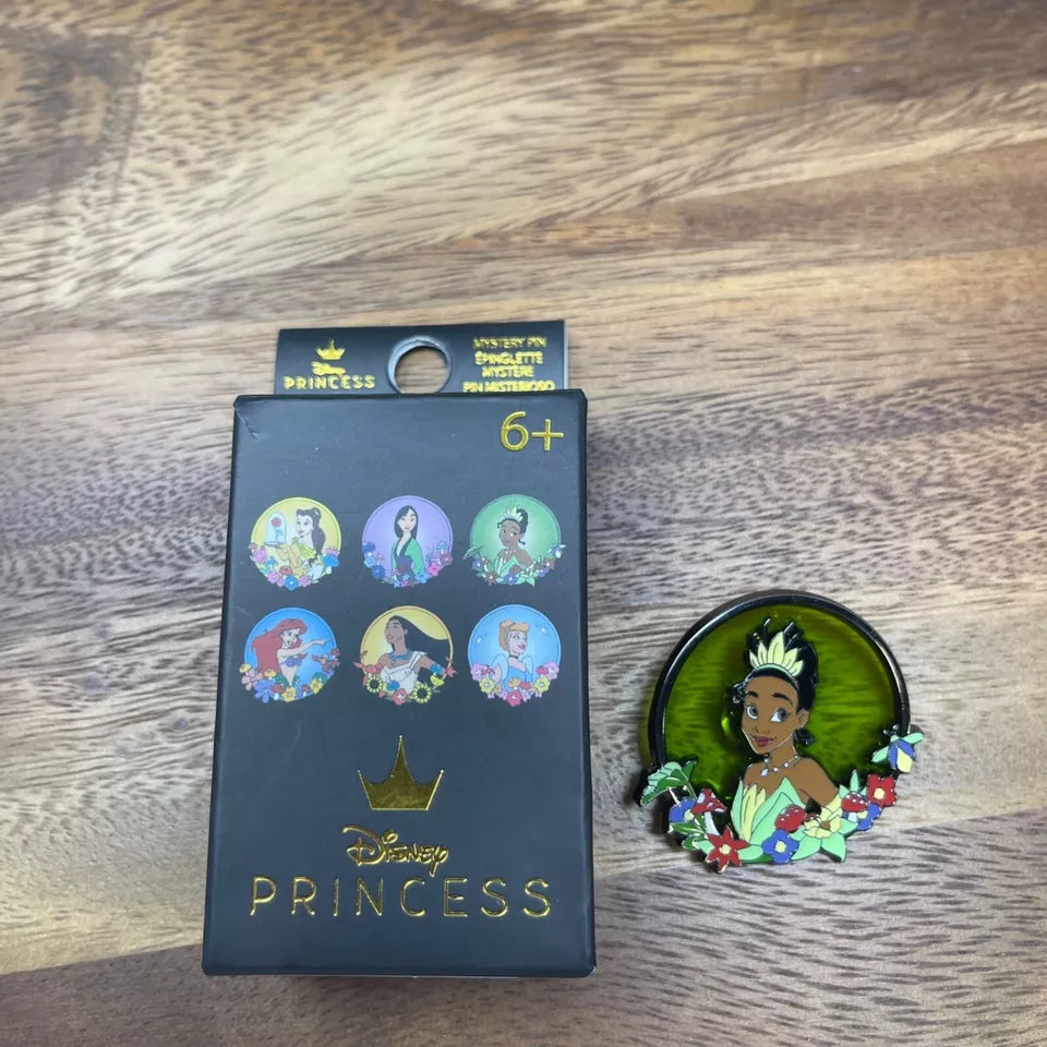 Loungefly: Disney Princess - Cottage Core - Blind Box Enamel Pins Set