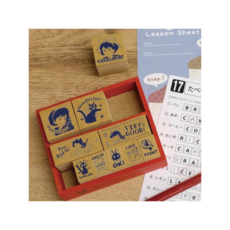 SET DE TAMPONS RÉCOMPENSE EN BOIS - KIKI LA PETITE SORCIÈRE