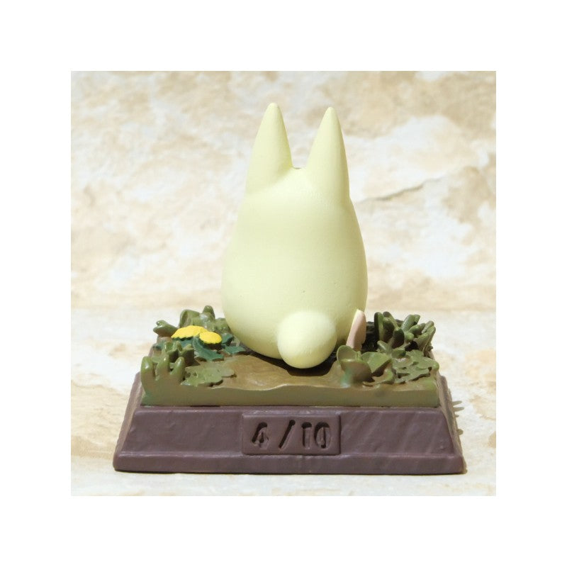 STATUE COLLECTION STOP MOTION TOTORO BLANC COURSE POSE 4 - MON VOISIN