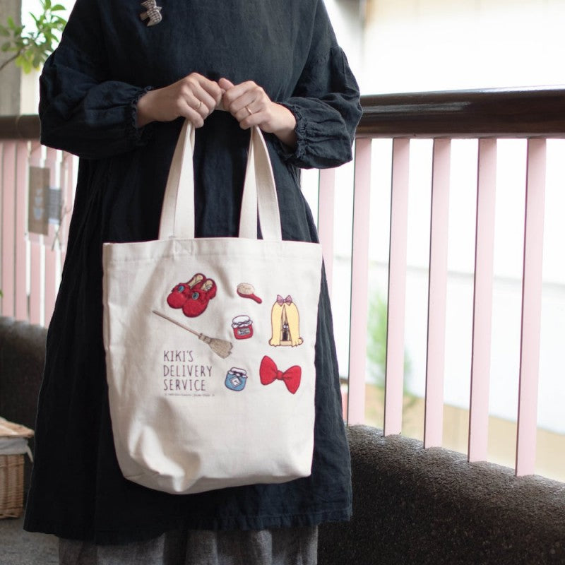 TOTE BAG BRODÉ KIKI OBJETS PRECIEUX - KIKI LA PETITE SORCIÈRE