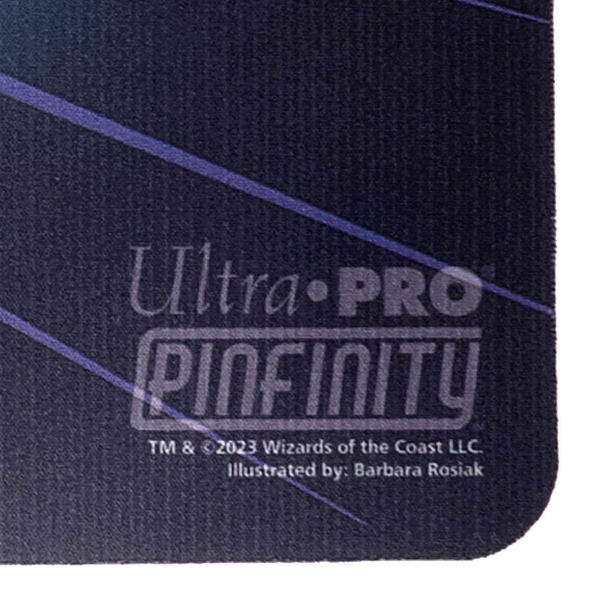 Ultra Pro - Magic: The Gathering - Murders at Karlov Manor - Tapis de jeu Karlov Teysa, Opulent Oligarque (60 x 34 cm) - flash vidéo