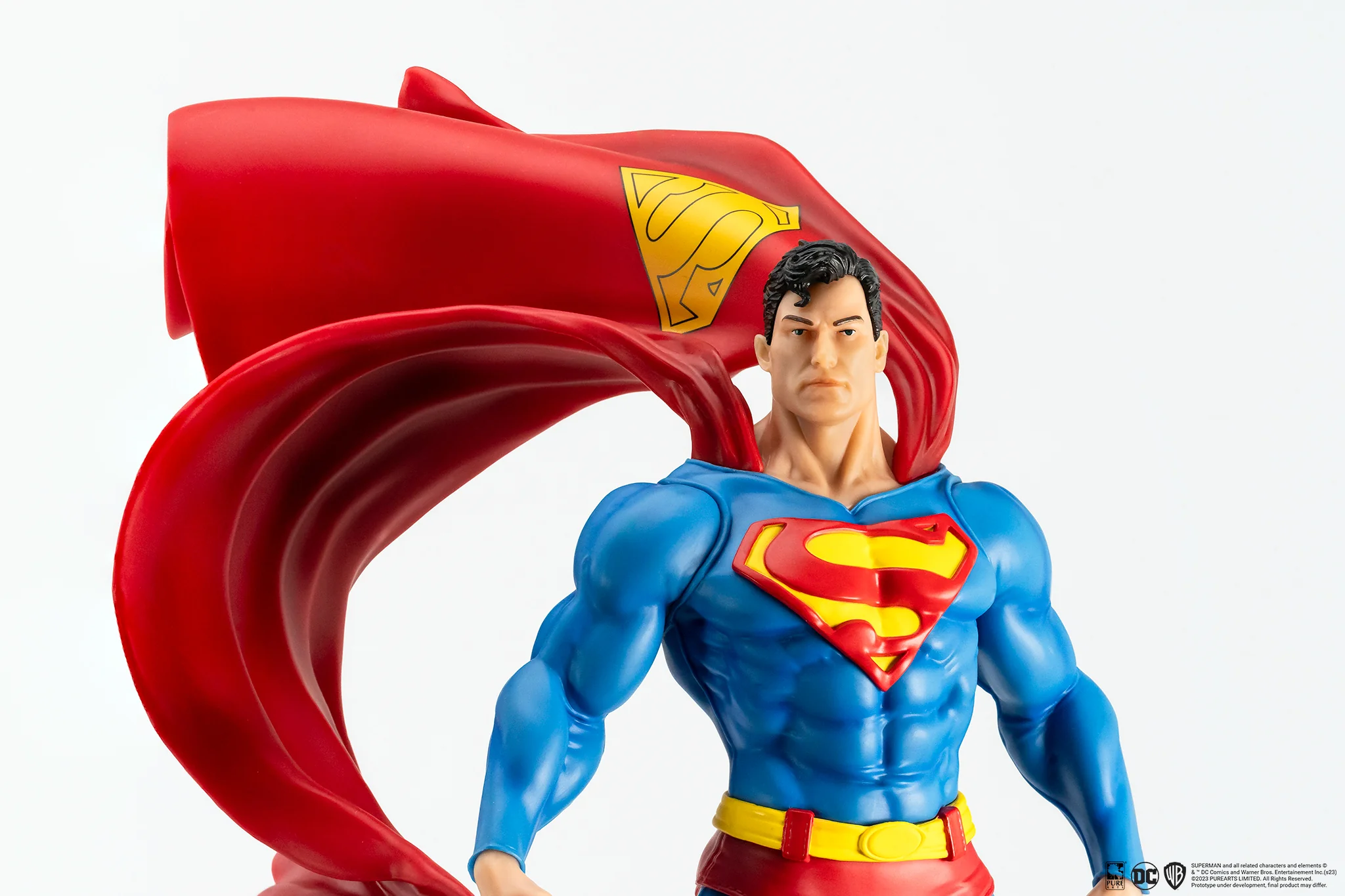 PureArts - 1:8 PVC Statues - DC Heroes - Superman Classic PX Statue 30cm - flash vidéo