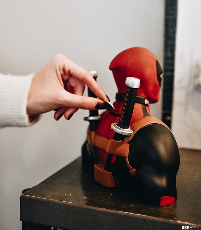 Marvel - Buste Tirelire Deadpool Deluxe - flash vidéo
