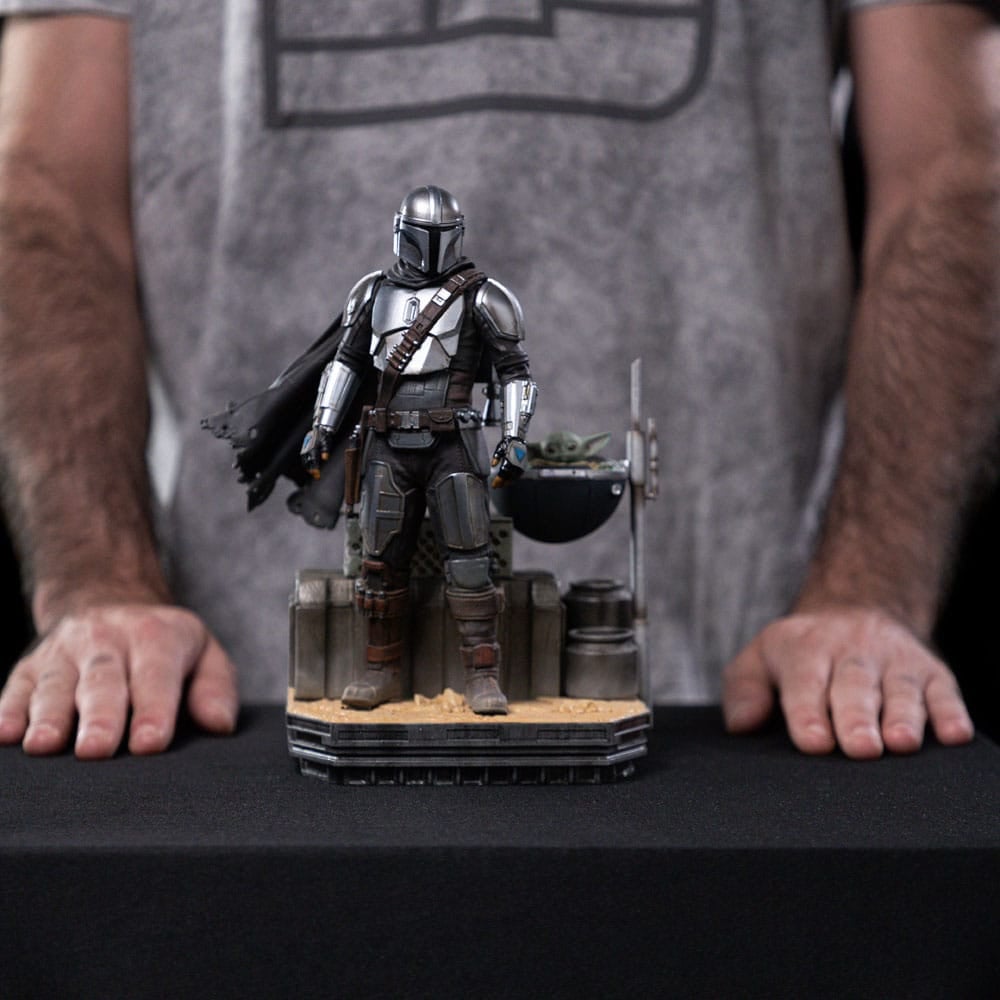 Iron Studios - BDS Arts Scale 1/10 - Le Mandalorien - Din Djarin et Grogu Statue 21cm - flash vidéo