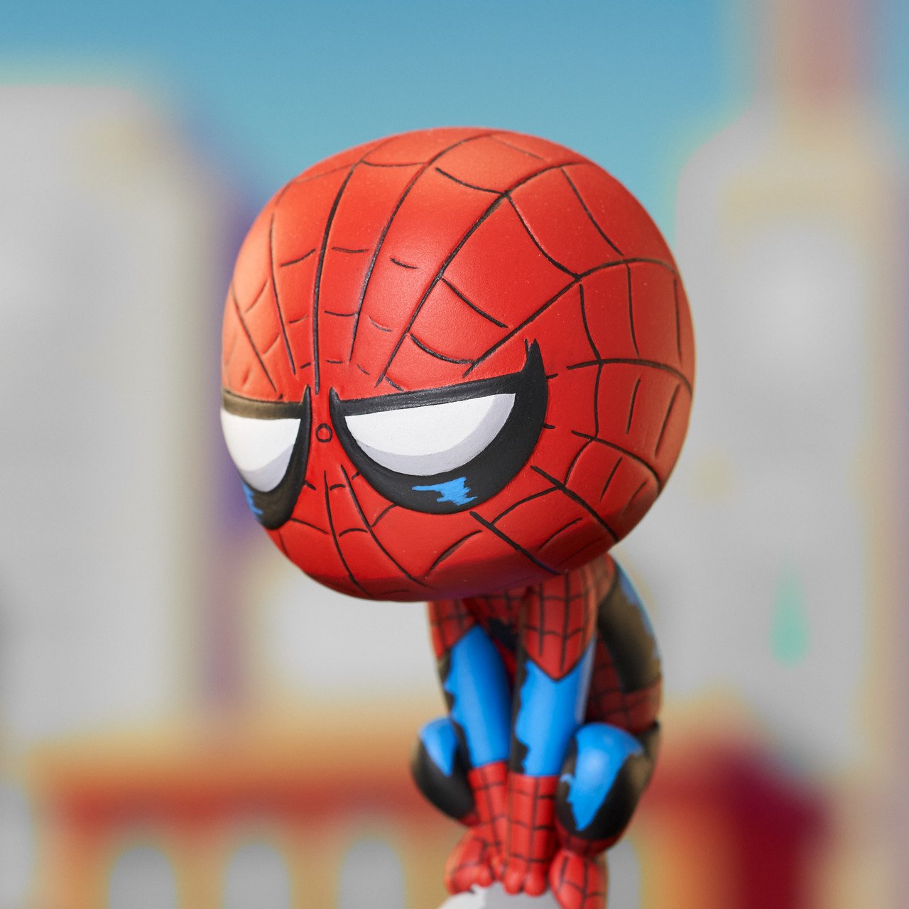 Diamond Select Toys - Marvel Animated - Spider-Man sur cheminée Statue 15cm - flash vidéo
