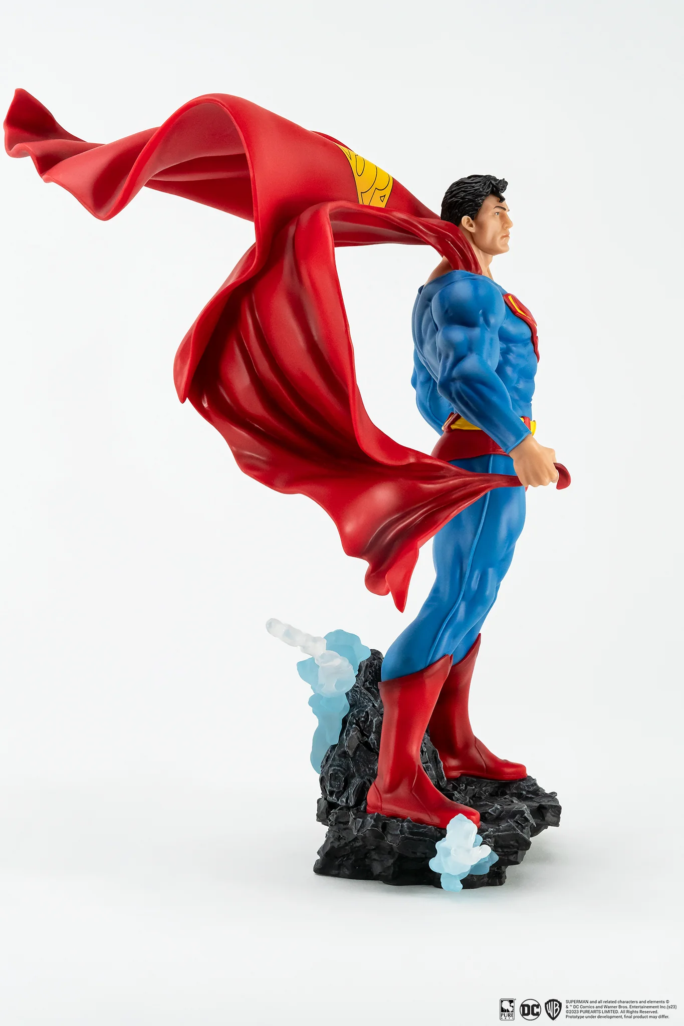 PureArts - 1:8 PVC Statues - DC Heroes - Superman Classic PX Statue 30cm - flash vidéo
